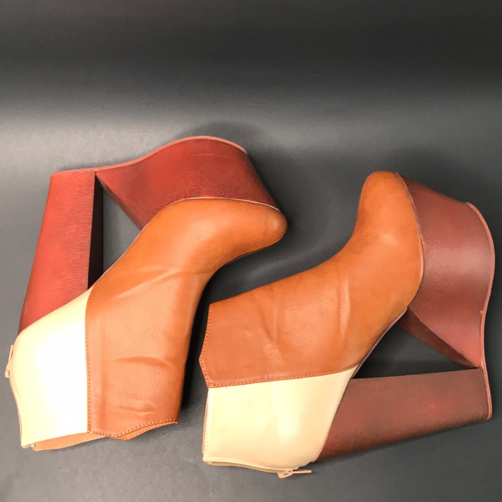 Modern Aesthetic Platform Shoes Ankle Booties